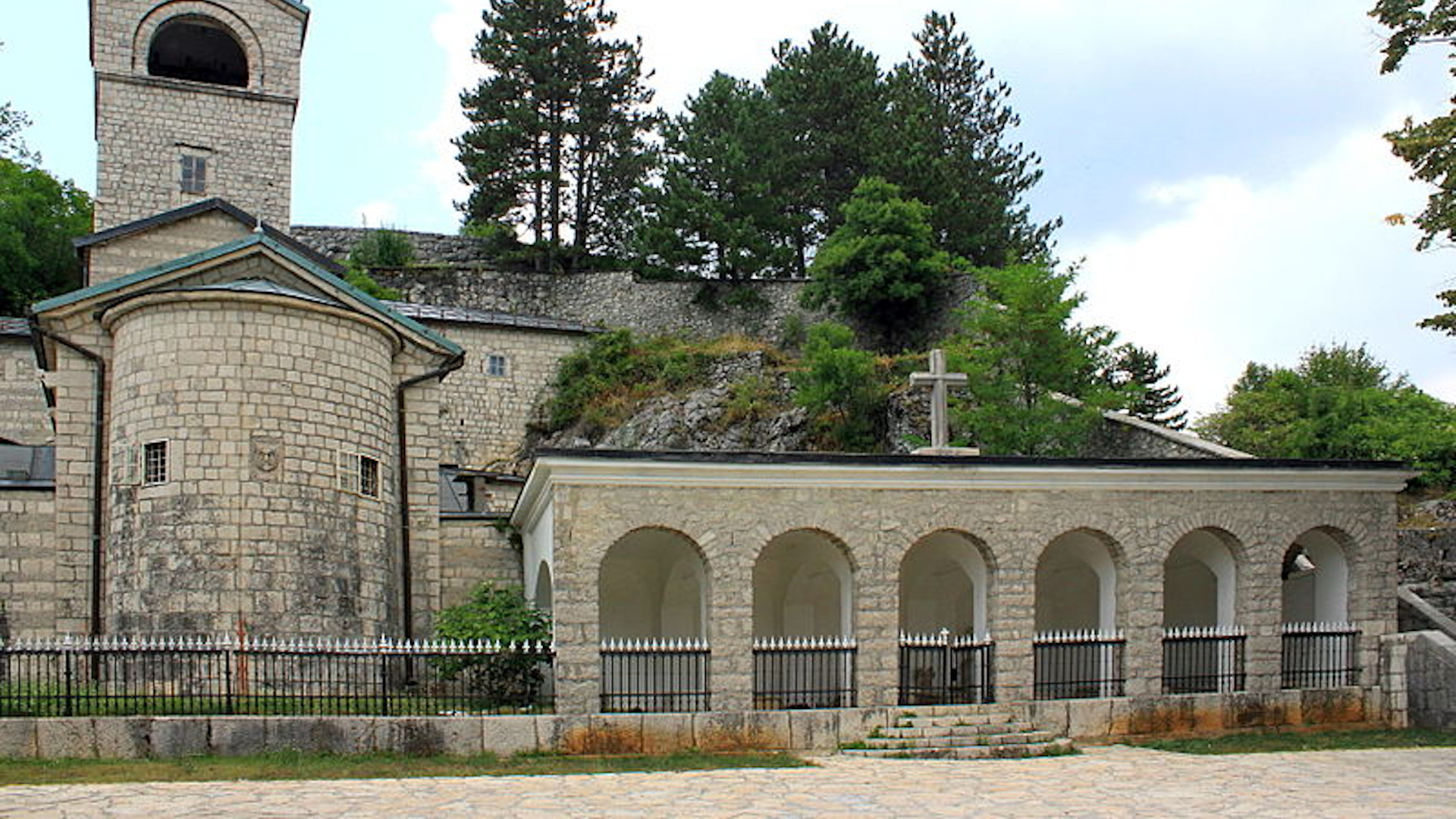 Черногория. Цетине. Цетинский монастырь